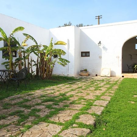 Masseria Brancati Hotel Остуни Екстериор снимка