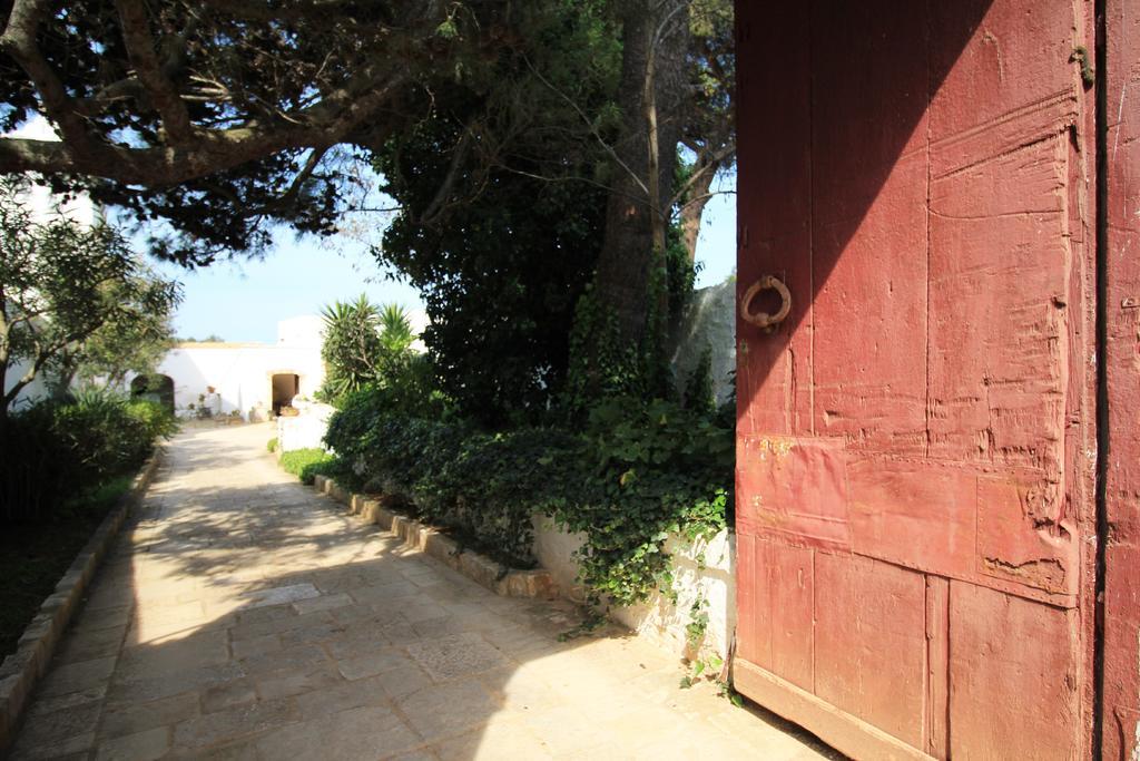 Masseria Brancati Hotel Остуни Екстериор снимка