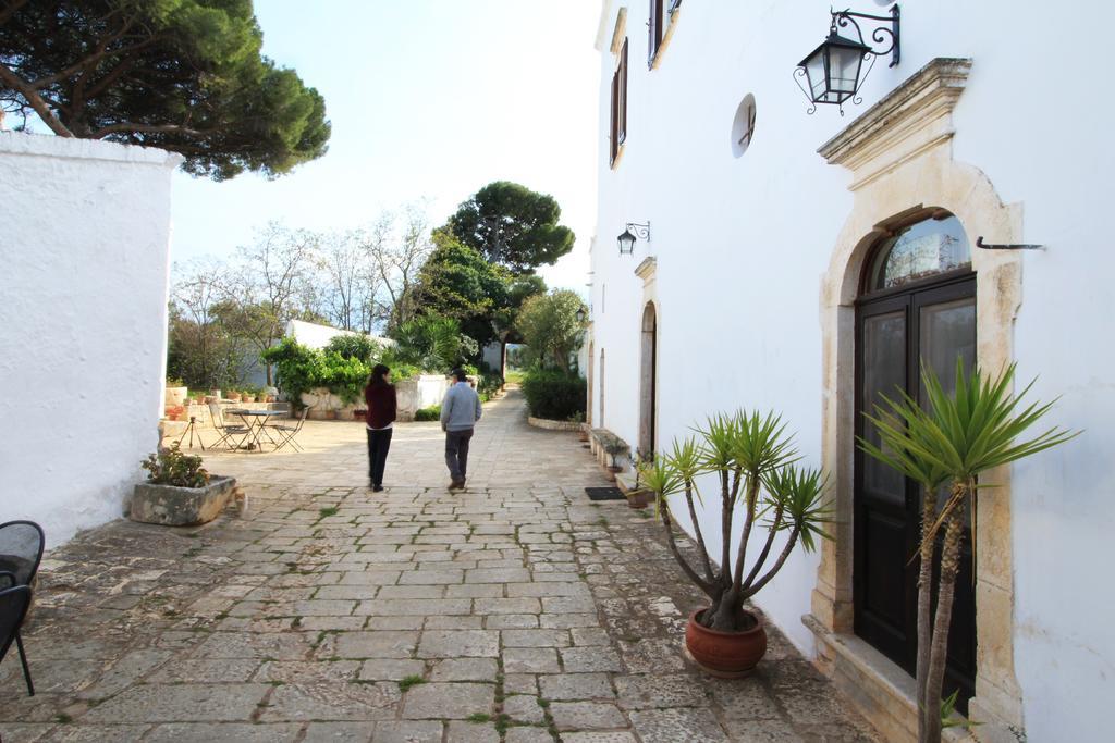Masseria Brancati Hotel Остуни Екстериор снимка